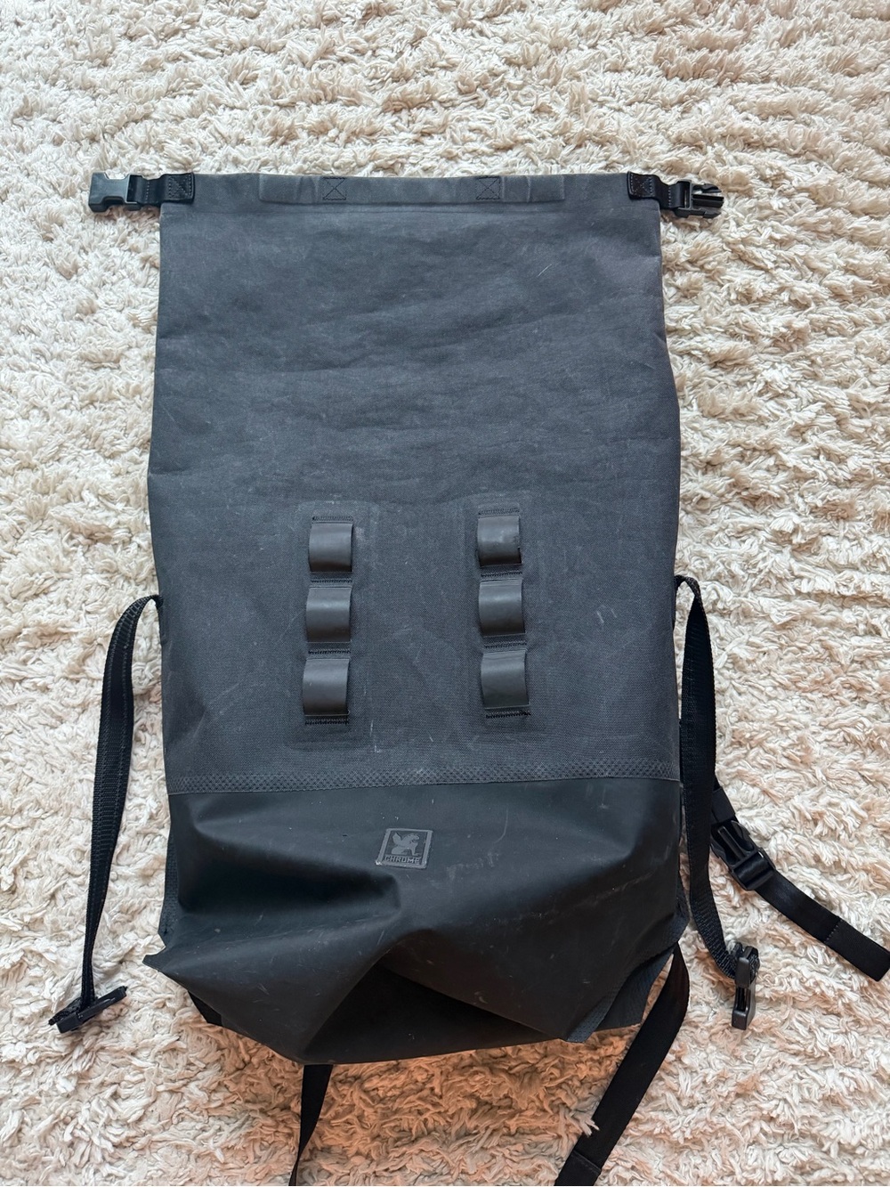 Chrome Industries Rolltop Urban EX 20L Backpack